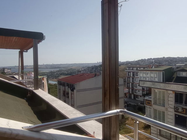 BAŞAKŞEHİR GÜVERCİNTEPE MAHALLESİ’NDE 5+2 FERAH SATILIK DAIRE