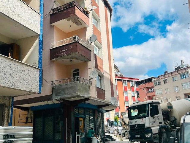 GÜNGÖREN CAMLIKAHVE'DE YATIRIMLIK FIRSAT! 2+1 SATILIK DAIRE