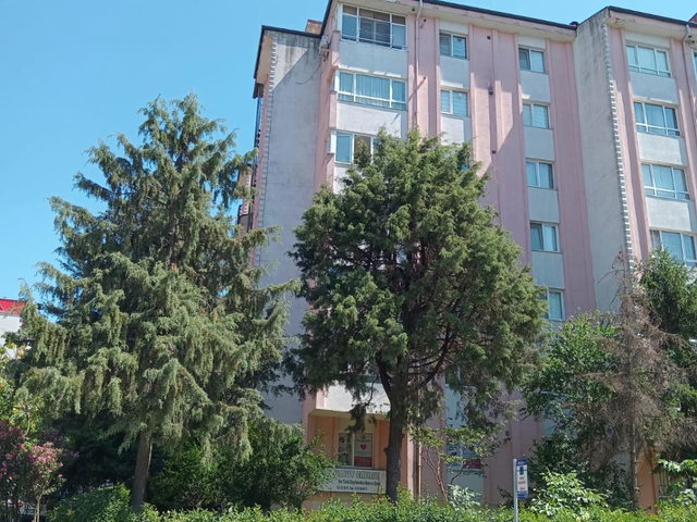 GEBZE YENİKENTTE SATILIK 2+1 KULLANIŞLI DAİRE
