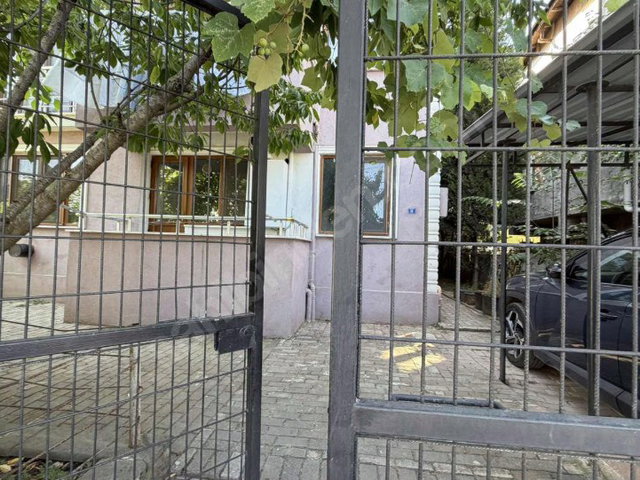 REMAX'İZMİT 41 BURDA KOMŞU SANAYİ MAHALLESİ KİRALIK 2+1 DAİRE