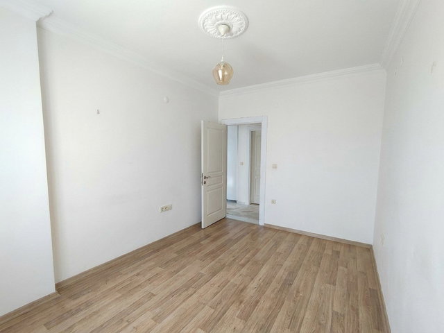 REMAX DEĞIŞIM-HAKSEN TOKIDE GENIŞ SATILIK 3+1 DAIRE