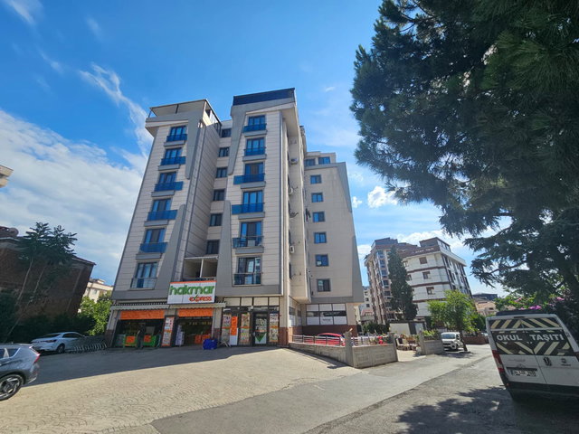 PENDIK YENI MAHALLE'DE GENIŞ DENIZ MANZARALI 2+1 KIRALIK DAIRE