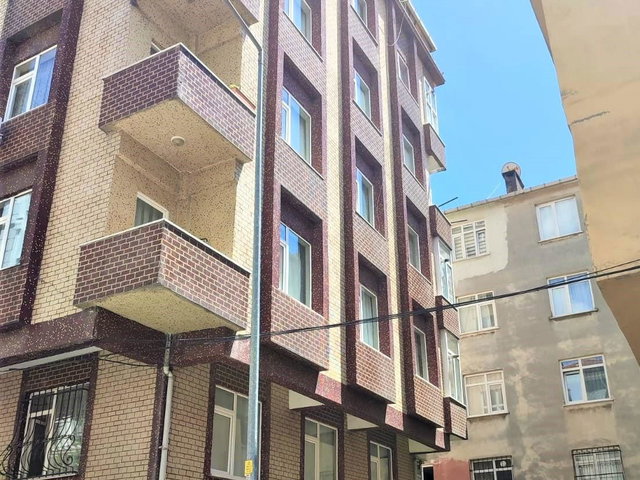 BAHÇELİEVLER SOĞANLI 3+1 & 150 M2 SATILIK DAİRE
