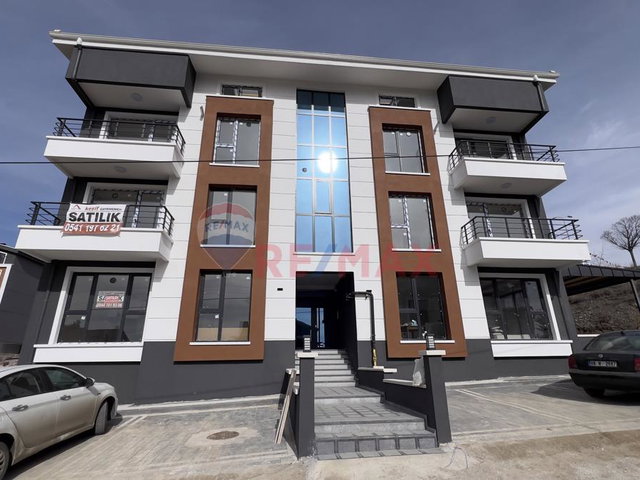TAŞPINARDA 2+1 YENİ BİNADA