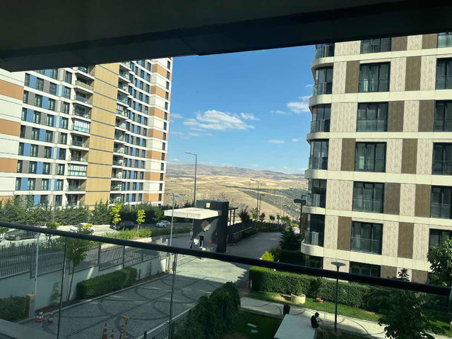 BAŞKENT EMLAK KONUTLARINDA PEYZAJ CEPHELİ 3,5+1 SATILIK DAİRE