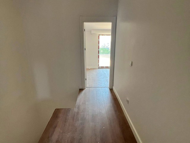 TAŞOLUK MAH. İSTANBUL HAVALIMANINA YAKIN GENIŞ FERAH 4+2 VILLA