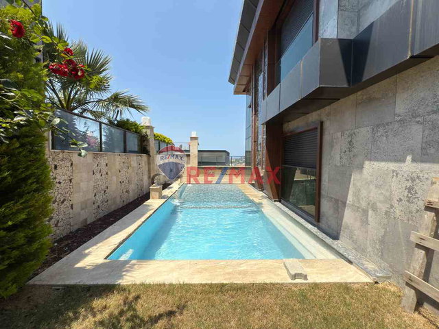KADINLAR DENİZİ İNFİNİTY LUXURY VİLLALARINDA SATILIK DENİZ MANZARALI VİLLA