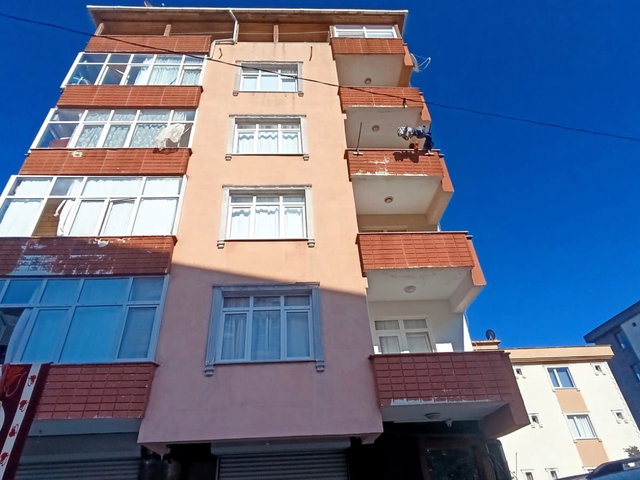 RECEP ÖZDOĞAN'DAN DUDUDLLU PAZAR YANI 130 M2 NET 4.KAT 3+1 SATILIK