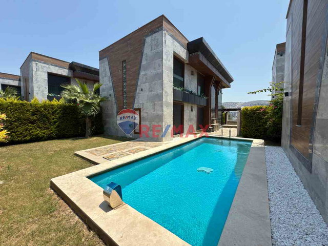KADINLAR DENİZİ İNFİNİTY LUXURY VİLLALARINDA SATILIK DENİZ MANZARALI VİLLA