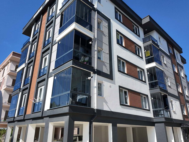 SITE İÇI, ASANSÖRLÜ, OTOPARKLI & LOKASYON AVANTAJLI KIRALIK 2+1
