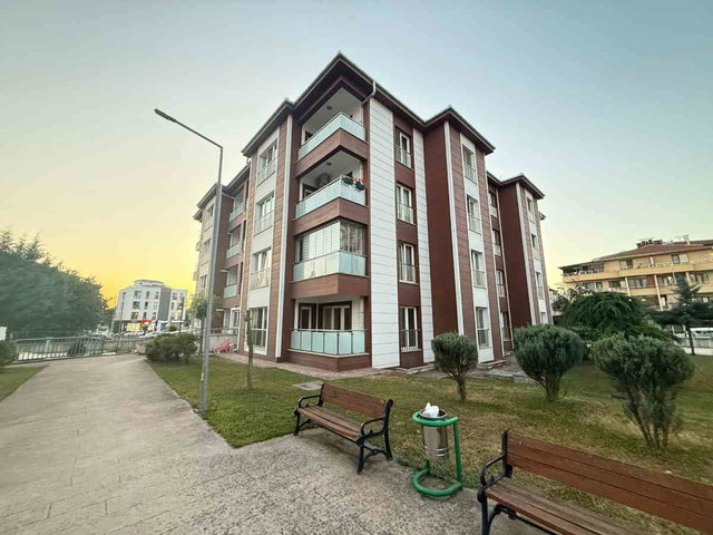 RE/MAX DIA'DAN DÜZCE MERKEZ CAMİKEBİR TOKİDE KİRALIK 3+1 DAİRE