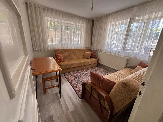 CEBECİ ÜNİVERSİTE YAKININDA EŞYALI 2+1 KİRALIK DAİRE