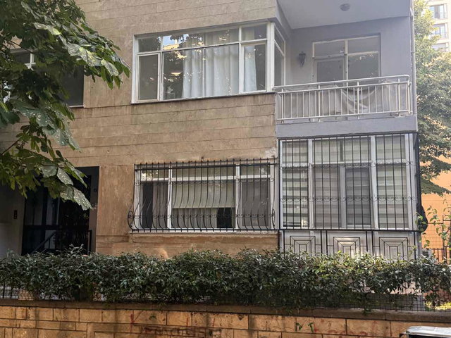 SUADİYE ŞEHİT EVLİYA SOKAKTA 83 M² NET, YÜKSEK GİRİŞ 2+1 DAİRE
