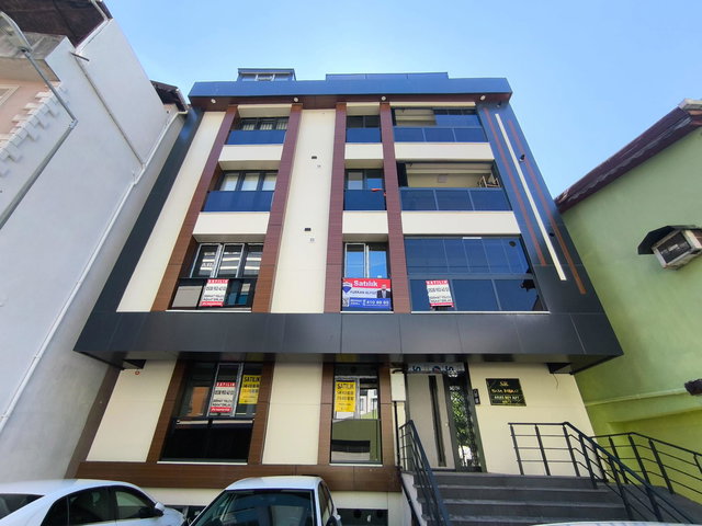 REMAX ASHILL ÜSKÜDAR CUMHURIYET MAHALLESI 2+1 SIFIR SATILIK DAIRE