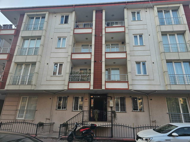 ÜMRANIYE ÇAKMAK MAH. ITFAIYE YAKINI FULL EŞYALI 2+1 90M2