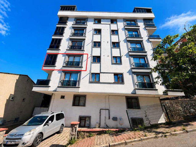 YAVUZ MAHALLESİNDE EBEVEYN BANYOLU ASANSÖRLÜ 2+1 KİRALIK DAİRE
