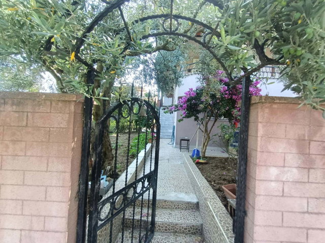 REMAX KANYON'DAN DENİZ VE OSMANGAZİ KÖPRÜSÜ MANZARALI 6+2 VİLLA.