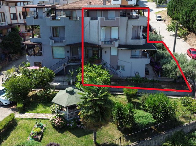REMAX KANYON'DAN DENİZ VE OSMANGAZİ KÖPRÜSÜ MANZARALI 6+2 VİLLA.