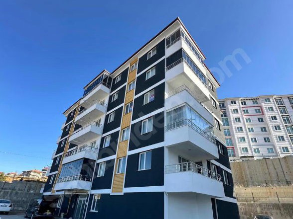 RE/MAX KEY'DEN SATILIK 3+0 DAIRE