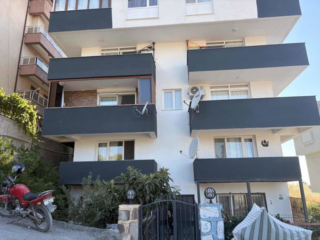DİKİLİ İSMETPAŞA'DA 2+1  BAHÇE DUBLEKSİ