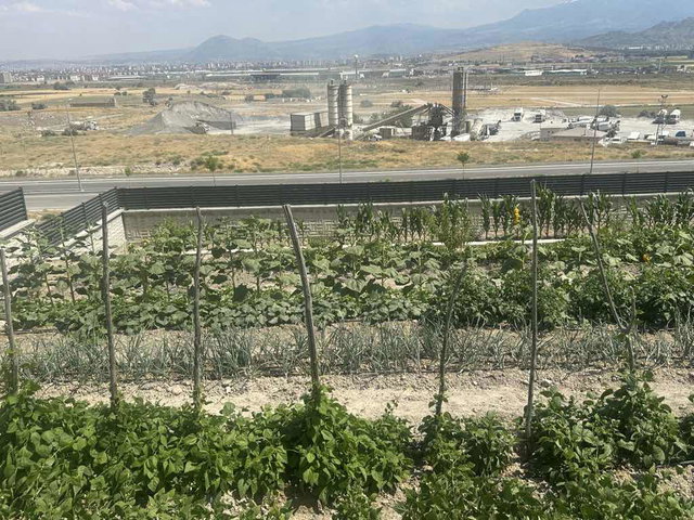 EŞSİZ MANZARALI GENİŞ ARSALI SATILIK LÜKS VİLLA