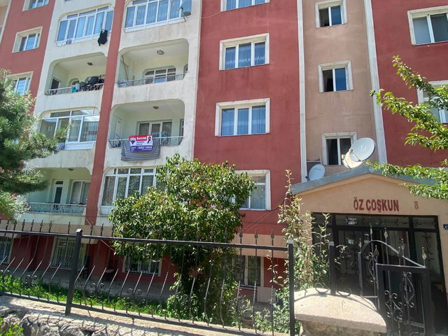 REMAX ARTIS'DEN YENIŞEHIR'DE SATILIK 3+1 DAIRE