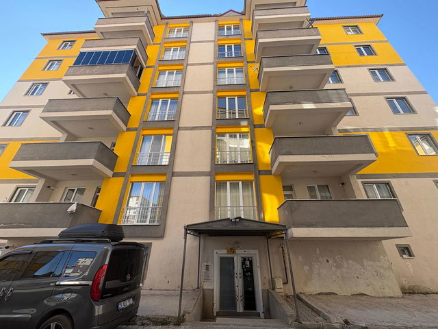 REMAX İLKE'DEN PASİNLER'DE SİTE İÇERİSİNDE 3+1 KİRALIK DAİRE