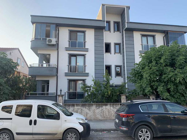 REMAX DESİGN ADAPAZARI GÜNEŞLER MAHALLESİ 147 M2 3+1 DAİRE