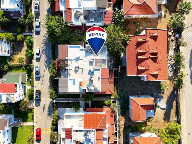 KARAİNCİR TATİL SİTESİNDE KAÇIRILMAYACAK FIRSAT!8,500 MİLYONA TRİPLEX 3+1 BİTİŞİK NİZAM MÜSTAKİL EV