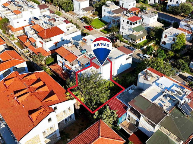 KARAİNCİR TATİL SİTESİNDE KAÇIRILMAYACAK FIRSAT!8,500 MİLYONA TRİPLEX 3+1 BİTİŞİK NİZAM MÜSTAKİL EV
