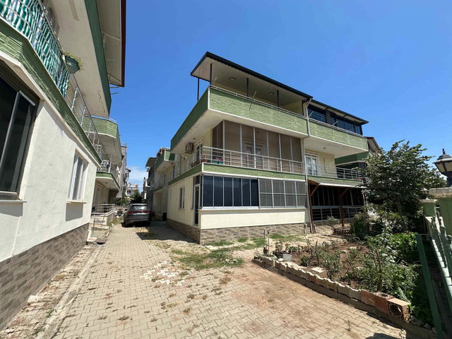 REMAX BEYAZ BAYRAMDERE SATILIK 3+1 DUBLEKS DAİRE