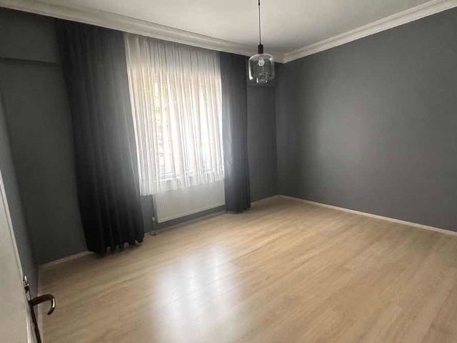 BEYLİKDÜZÜ BÜYÜKŞEHİR MAH’DE ÇİFT CEPHELİ 3+1 | 145 M² NET | BALKONLU | KREDİYE UYGUN