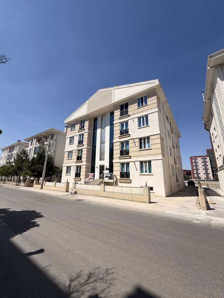*SELÇUKLU MAH. DEVLET HASTANESİ KİRALIK EŞYALI 1+1 DAİRE*