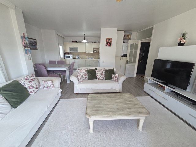 BODRUM ORTAKENT'TE MIDTOWN AVM YAKINI FERAH 2+1 SATILIK DAIRE
