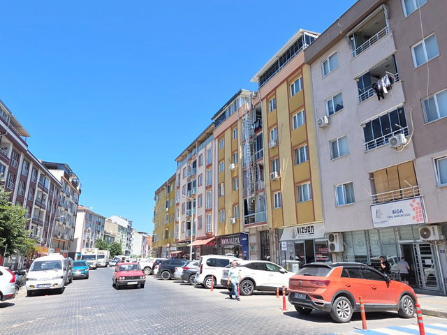 RE/MAX CANBEK TARBA | ADA MAHALLESI MEYDANINDA GENIŞ TERASLI 4+1 DUBLEKS KIRALIK!