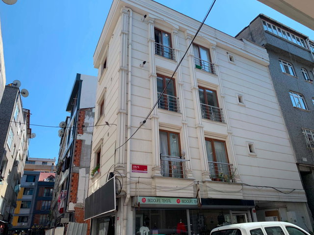 ZEYTİNBURNU'NUN GÖZDE MAHALLESİ BEŞTELSİZDE KİRALIK 1+1 DAİRE
