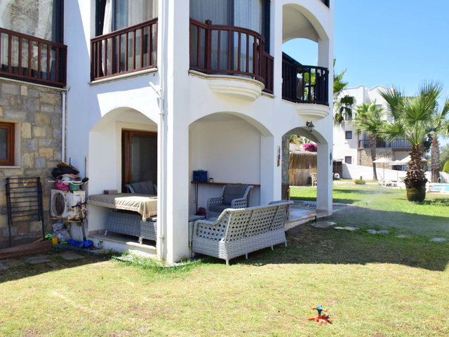 GÜNDOĞAN PARADİSE COURT’TA 2+1 HAVUZ YANI, DENIZ MANZARALI, ISKELELI, DUBLEKS DAIRE