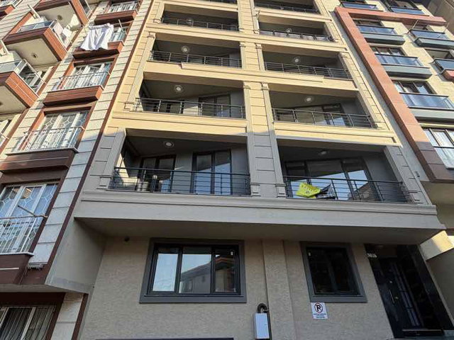 KAĞITHANE MEHMET AKİF ERSOY MAHALLESİNDE SATILIK 2+1 DAİRE |
