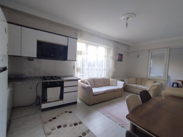 GÖMEÇ YAYA MAHALLESINDE  EŞYALI 2+1 KİRALIK DAİRE