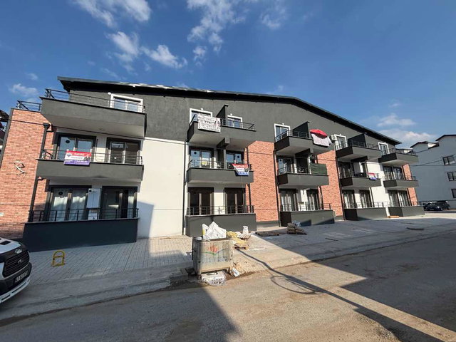 YAZLIK YENI MAH. FERAH VE KULLANIŞLI 1+1 65M2 ÇATI DUBLEKS