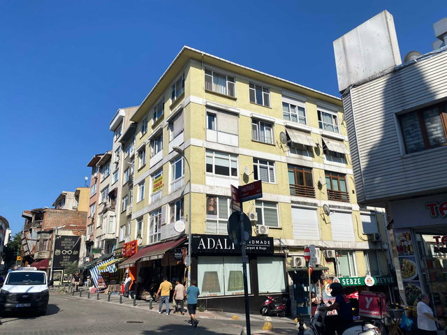 HALİTAĞA CAD ÜZERİNDE SATILIK 3+1 DAİRE