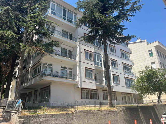 ÇANKAYA GOP KIRÇİÇEĞİ SOKAK'TA ARAKATTA FERAH 3+1 KİRALIK DAİRE