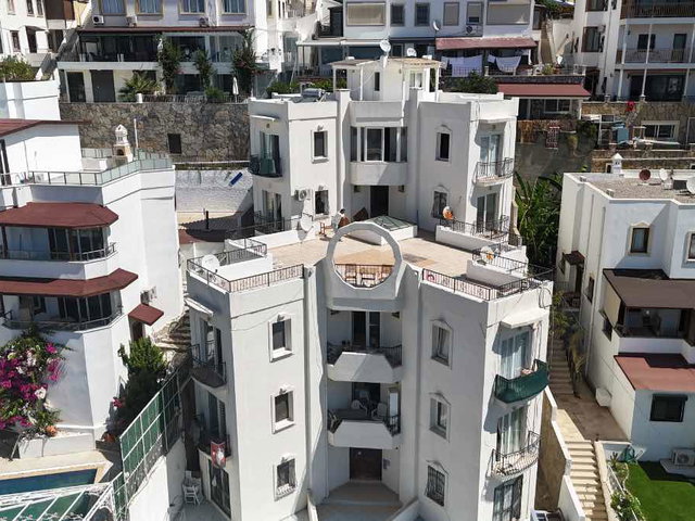  BODRUM YOKUŞBAŞI'NDA KIRALIK 1+1 DAIRE | EŞYASIZ | DEPOLU | ÖZEL ARKA BAHÇELI