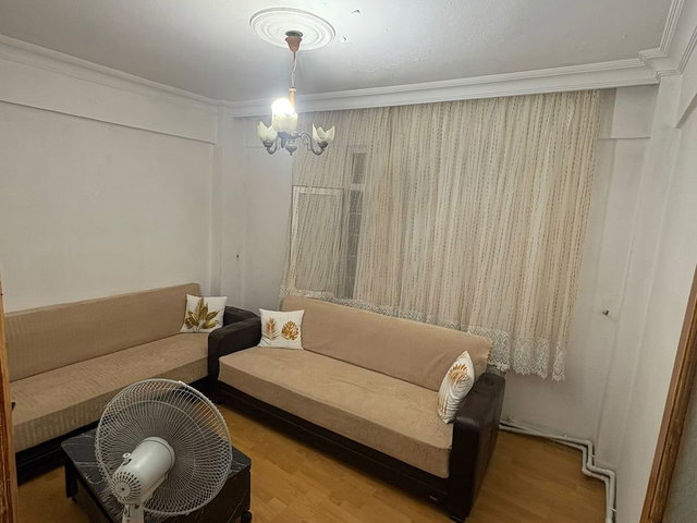 ŞIŞLI MAHMUT ŞEVKET PAŞADA SATILIK 2+1 DAIRE