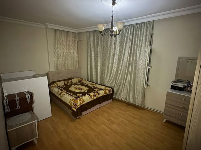 ŞIŞLI MAHMUT ŞEVKET PAŞADA SATILIK 2+1 DAIRE
