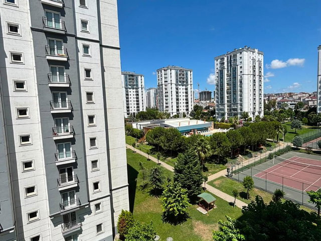 ISPARTAKULE PATARA SİTESİ’NDE FULL TADİLATLI 3+1 KİRALIK DAİRE