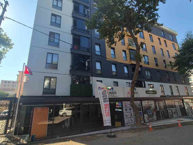 SULTANBEYLİ MEHMET AKİF MAHALLESİ'NDE LÜKS 6+1 DUBLEKS | 170 M²
