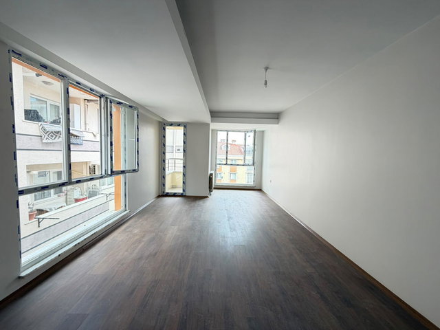 REMAX - HALKALI MERKEZ MAH. SIFIR KİRALIK 2+1 DAİRE
