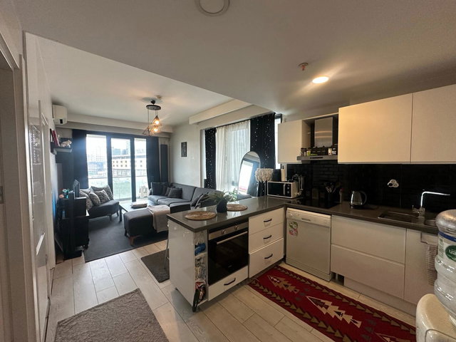 REMAX SELECT-FORTİS İSTANBUL'DA GENİŞ BALKONLU SATILIK 1+1 DAİRE