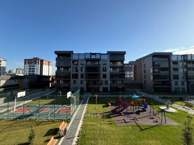 REMAX GALA ÇERKEZKÖY PARADISE'DA VILLA TADINDA 3+1 BAHÇE DUBLEKS